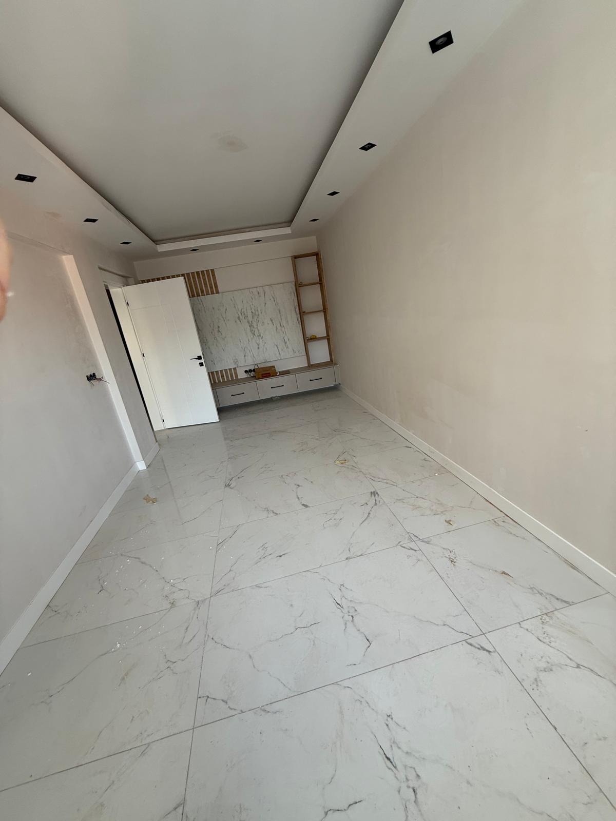 SIRAKAPILARDA SATILIK 3+1 DAİRE